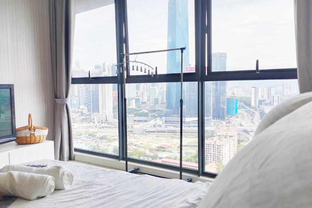 Apartment Kl Retreat Mytown Ikea Klcc Trx Mall Mrt
