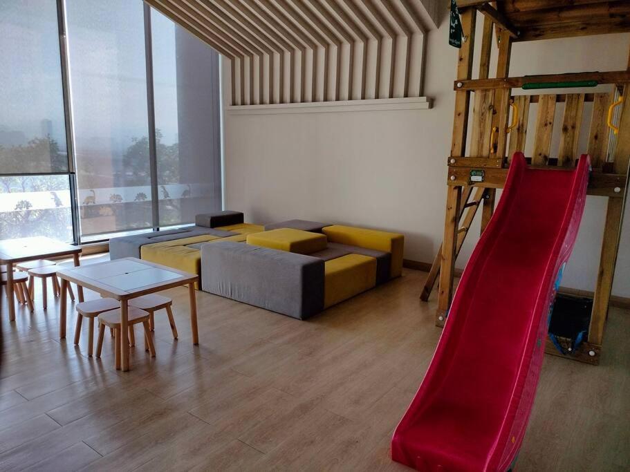 Kl Retreat Mytown Ikea Klcc Trx Mall Mrt Apartment Kuala Lumpur