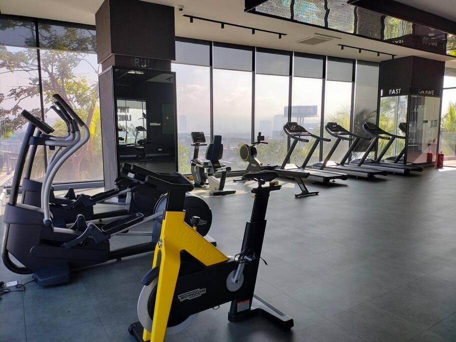 Apartment Kl Retreat Mytown Ikea Klcc Trx Mall Mrt *