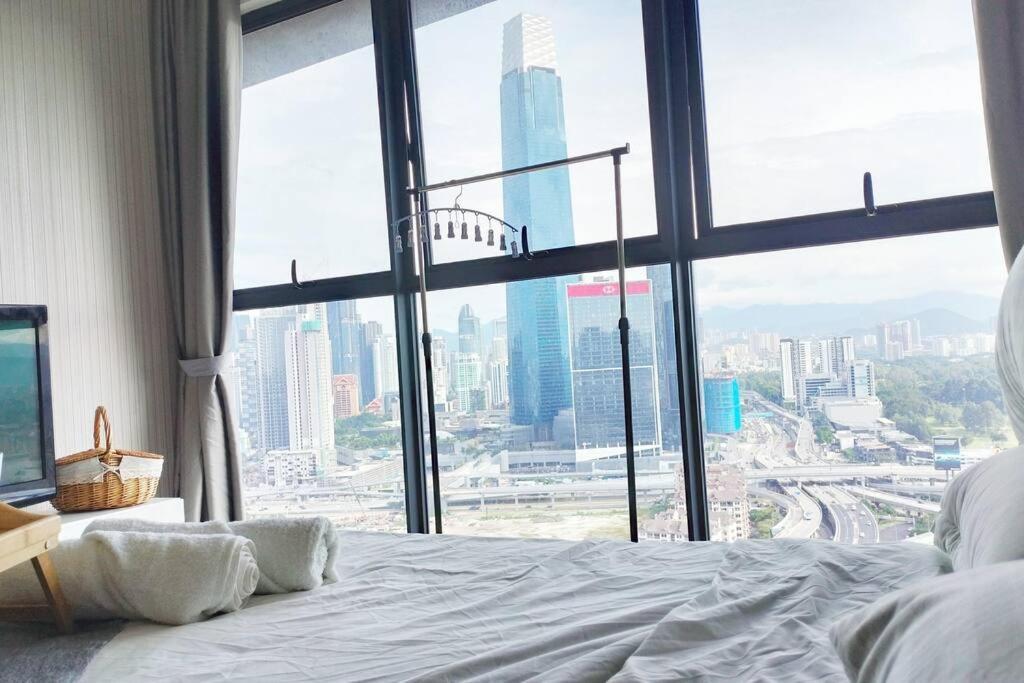Kl Retreat Mytown Ikea Klcc Trx Mall Mrt *