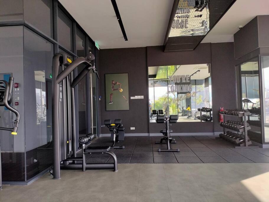 Pangsapuri Kl Retreat Mytown Ikea Klcc Trx Mall Mrt Kuala Lumpur