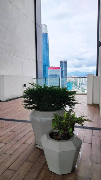 Kl Retreat Mytown Ikea Klcc Trx Mall Mrt * Kuala Lumpur